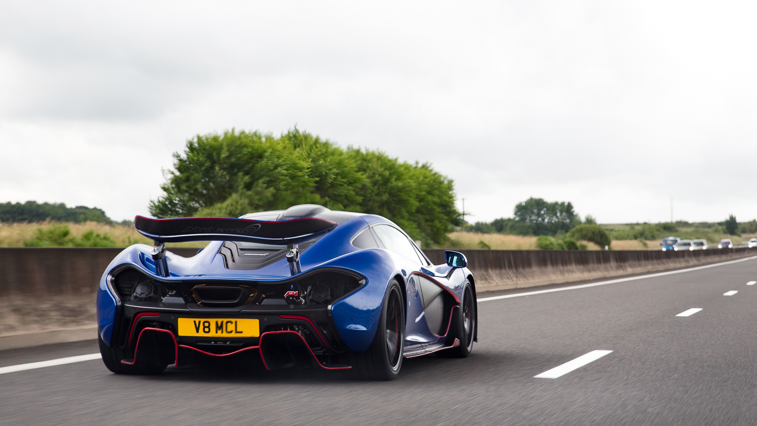 Mclaren p1 racemode