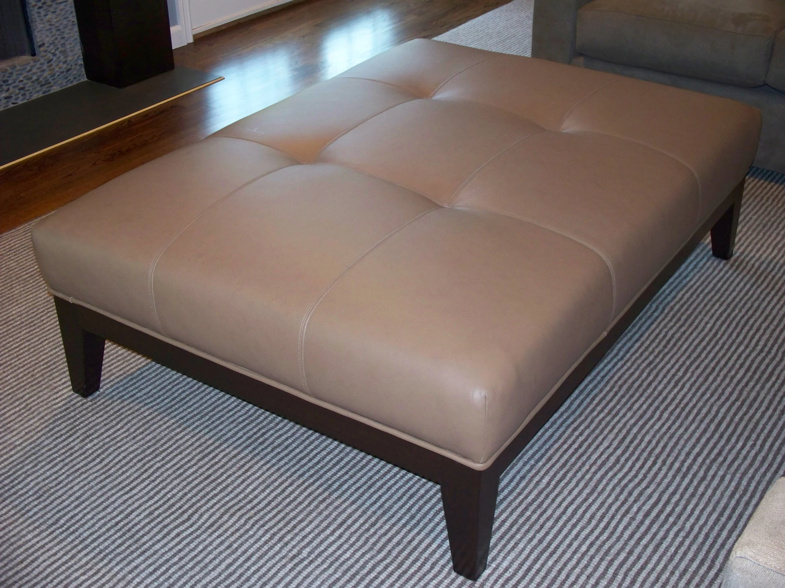 9. Ottomans & Benches.JPG