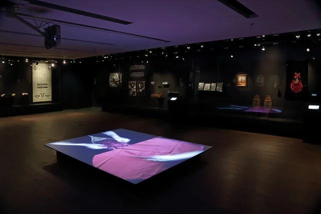 Nadia Myre: choc culturel