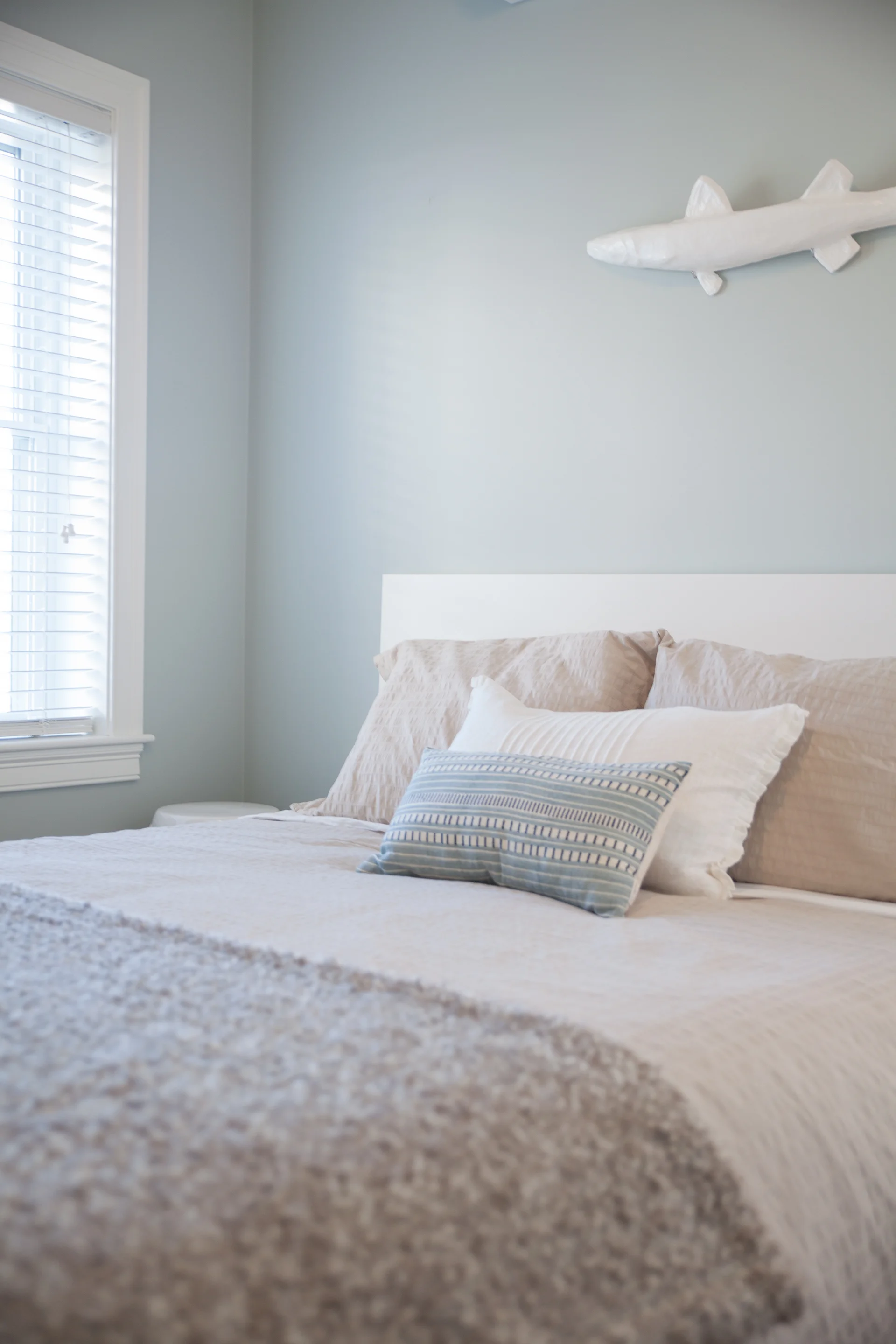 joe-interiors-bedroom-design1.jpg