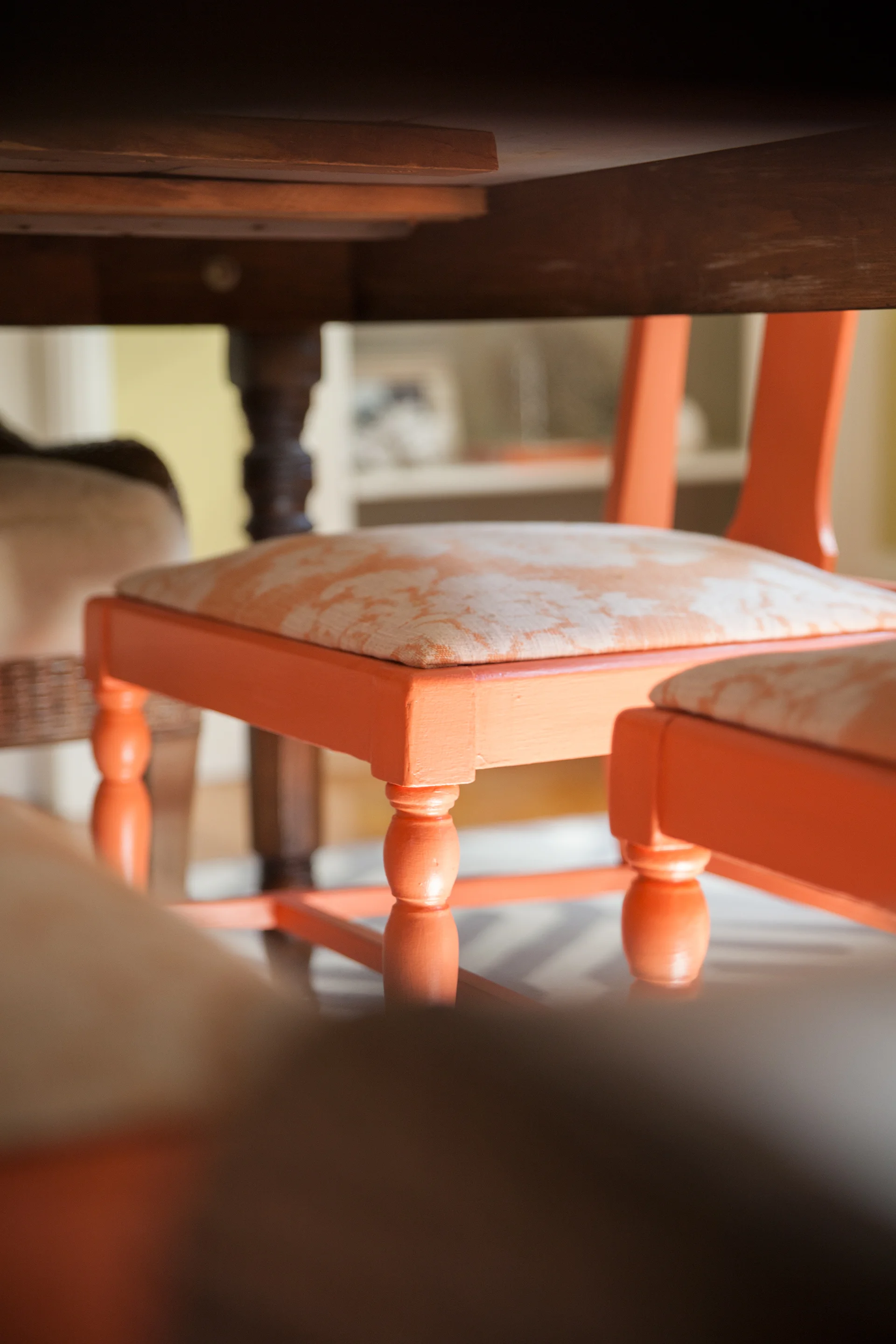 joe-interiors-colorful-dining-design13.jpg