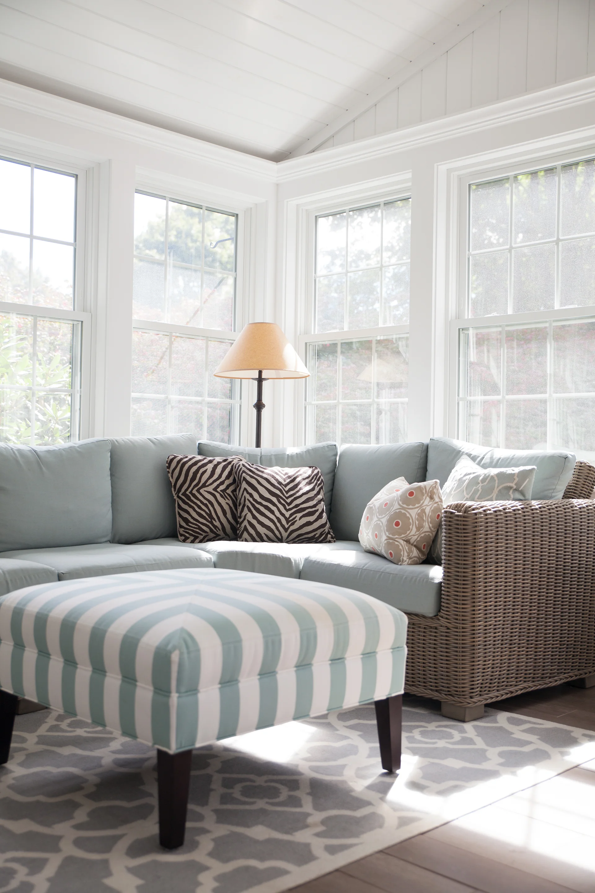 joe-interiors-porch-design1.jpg