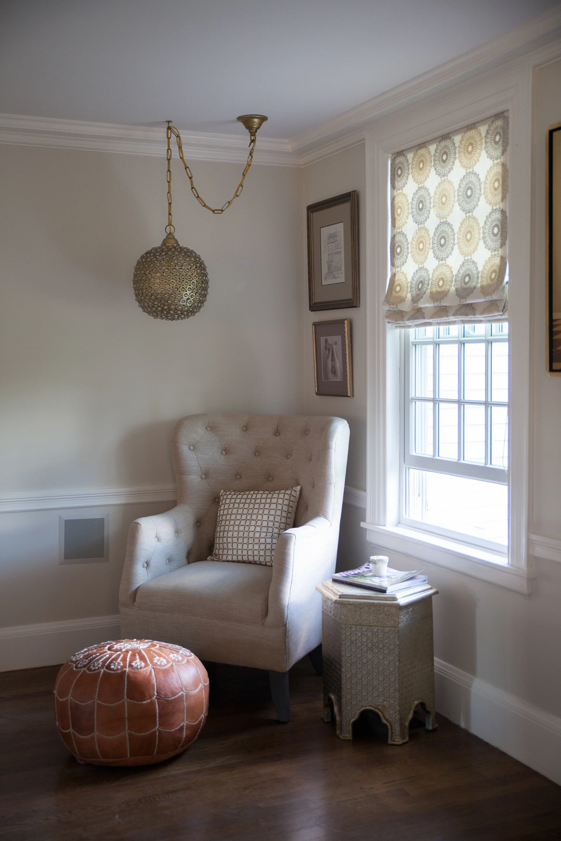 joe-interiors-estate-living-room-design1.jpg
