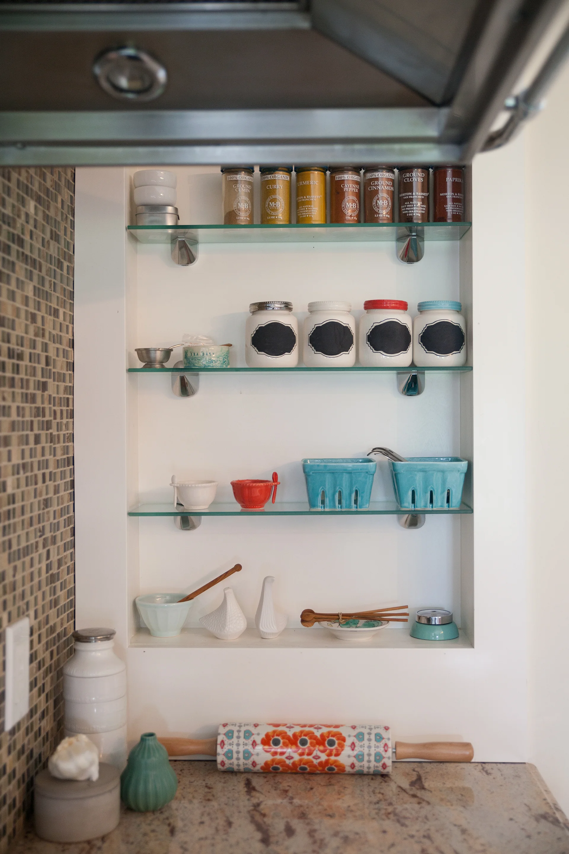 joe-interiors-kitchen-design1.jpg