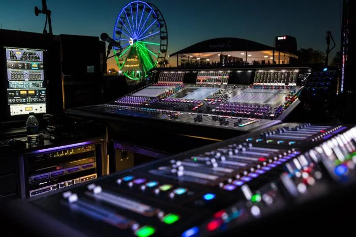 DiGiCo_Aerosmith_2-thumb.jpg