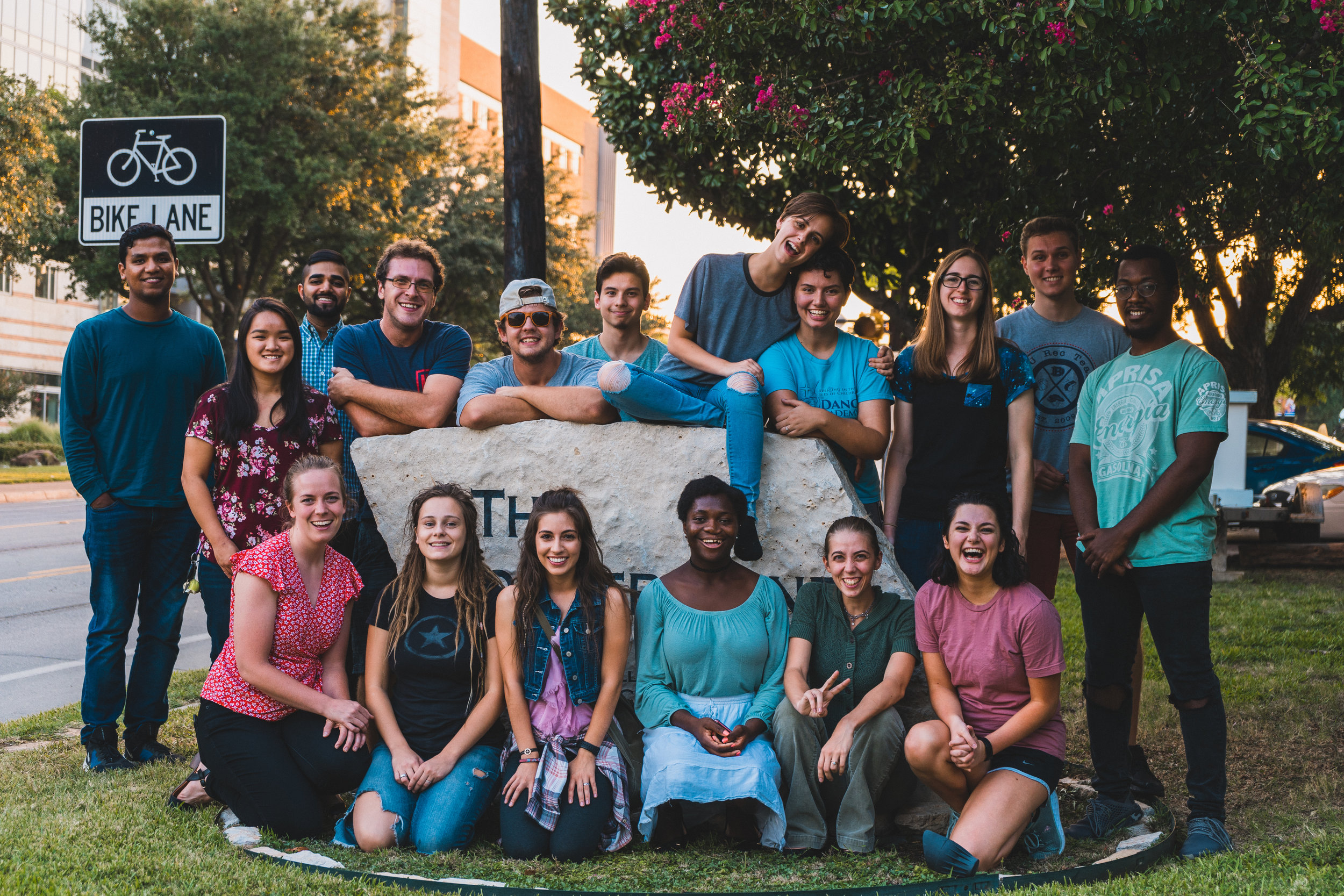 2019Fall_WorshipTeam.jpg