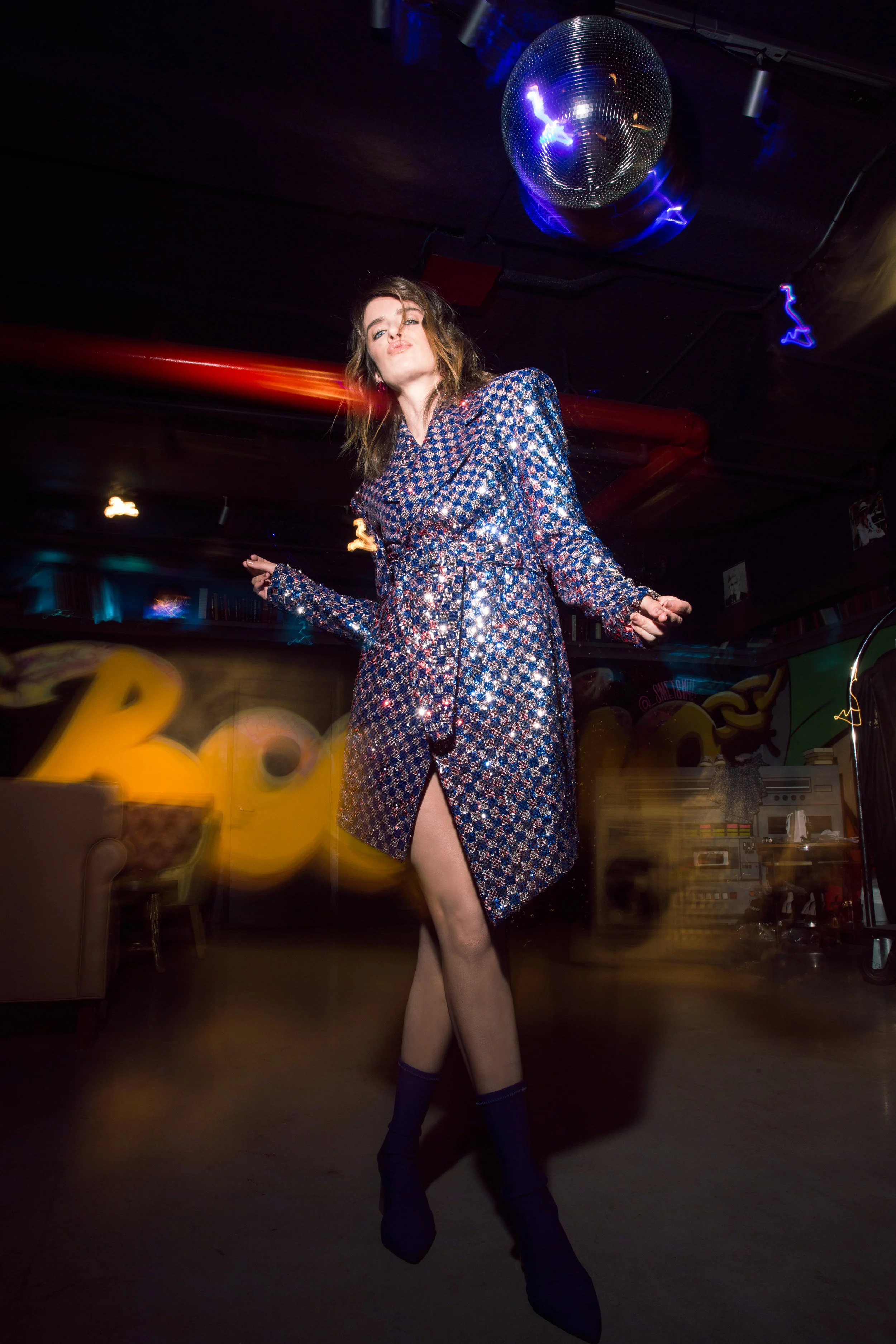 004_AnnaWood1883mag_PhoebeCheongPhotography_web.jpg