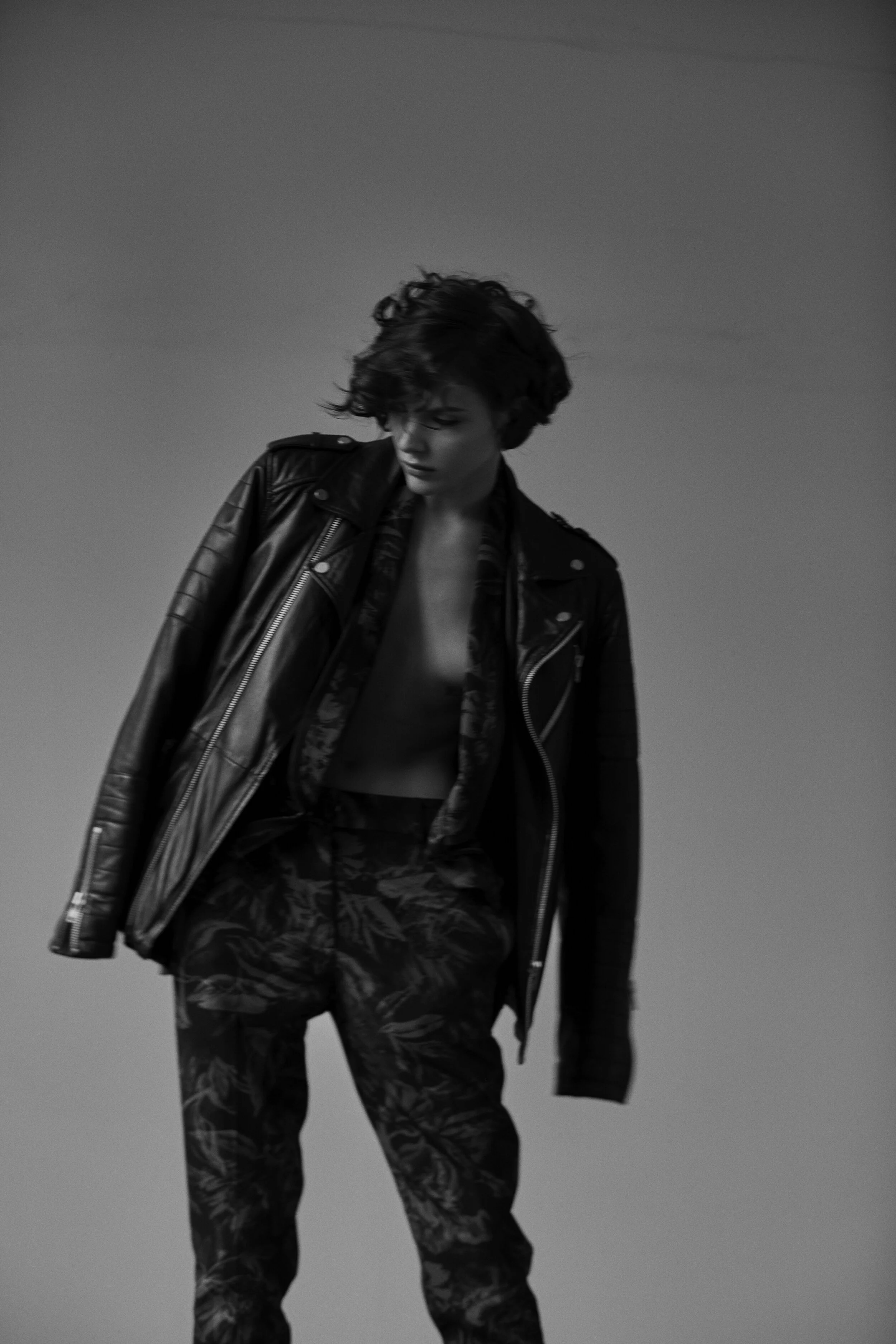 AdamWamsley-Editorial-Splashlight-Lolita-7791.jpg
