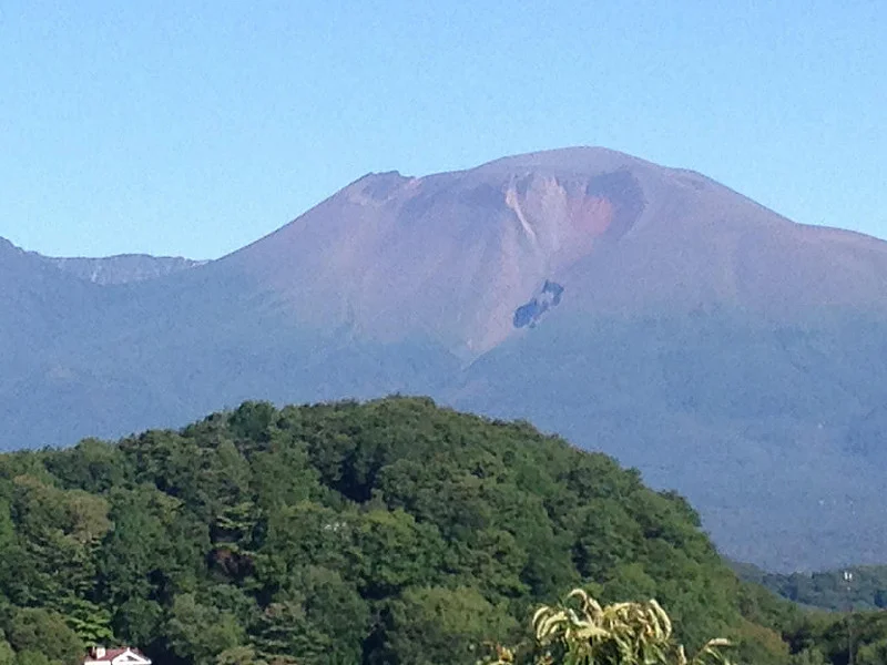 Asama.jpg