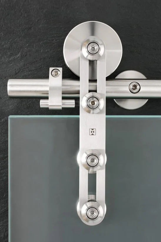 MWE_Protec_Fitting_GlassDoor_01.jpg
