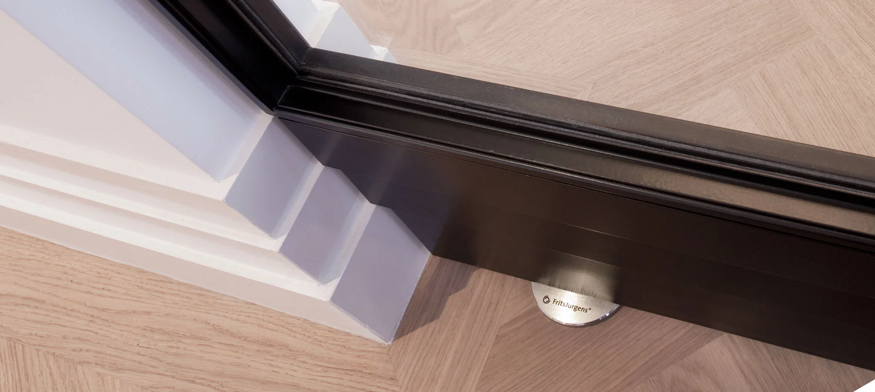 FritsJurgens_BlackSteelDoor_detail1.jpg