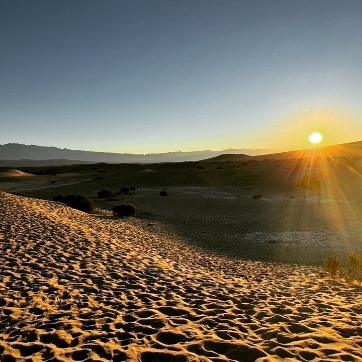 Sunrise in Death Valley - the hottest, driest and lowest National Park in the U.S. A wonderful and inspiring way to begin the New Year, learning about the interesting history of this park and enjoying its impressive setting. #deathvalleynationalpark 