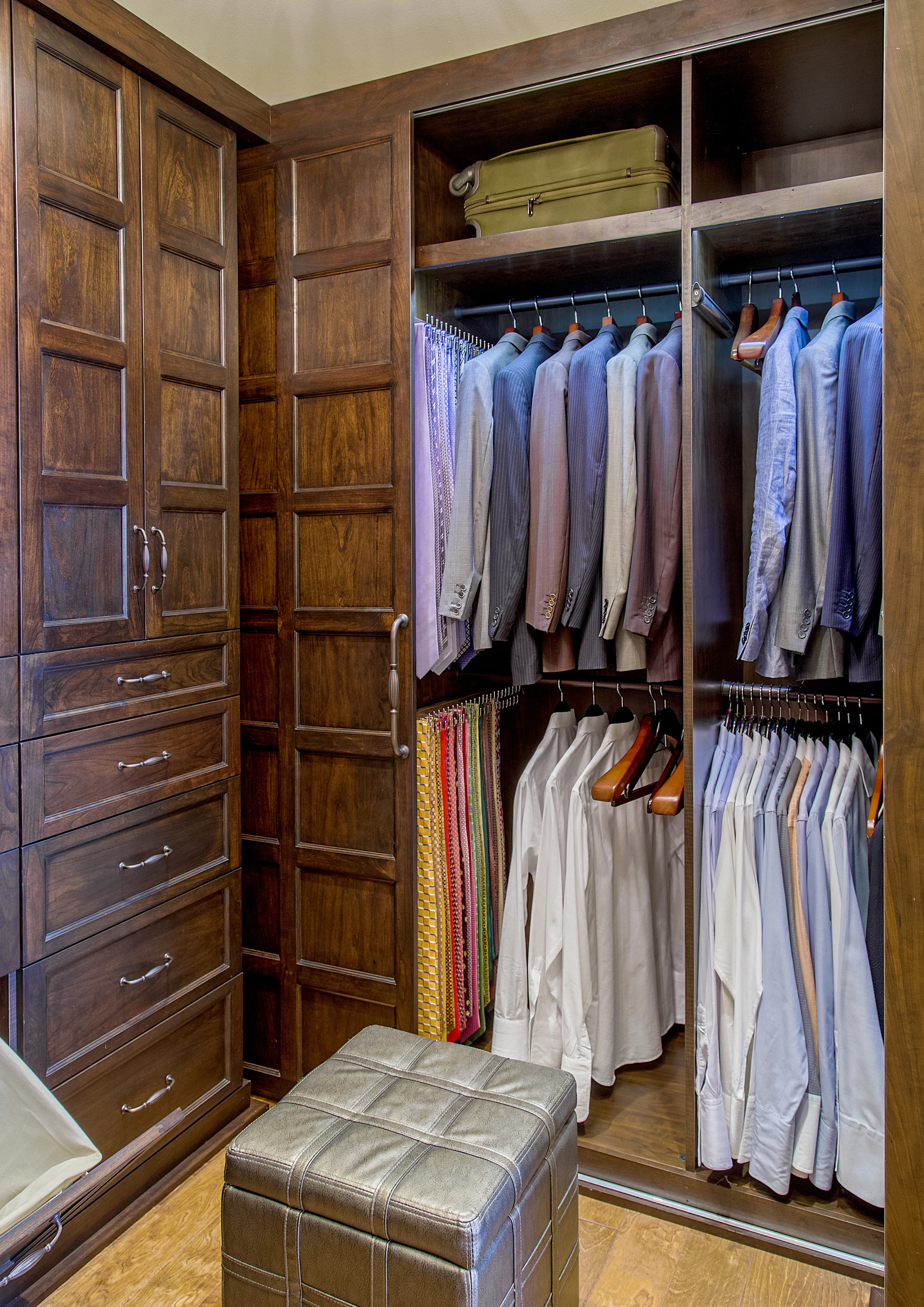 WoolseyCloset1.jpg