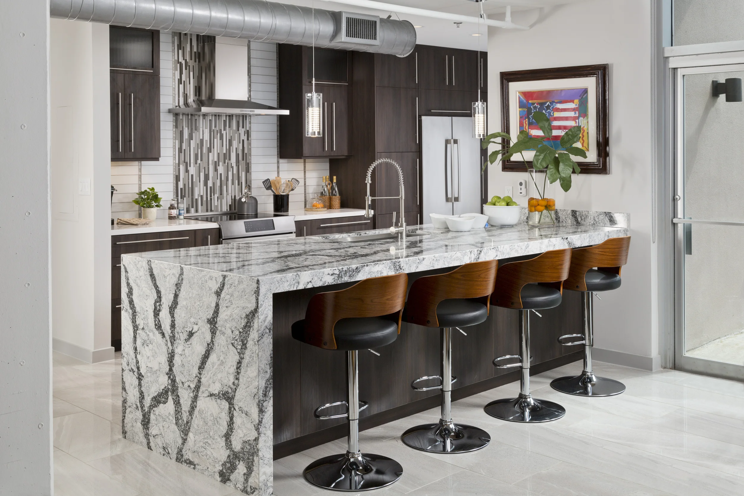 Luxury Contemporary Kitchen