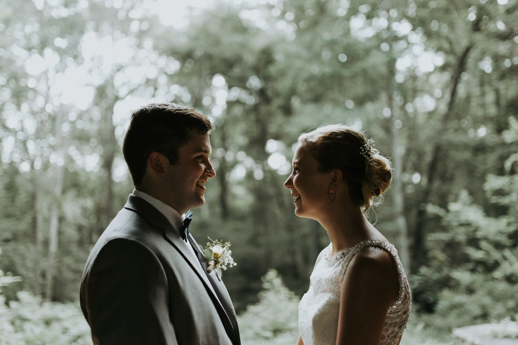 columbia-south-carolina-wedding-photographer-outdoors.jpg