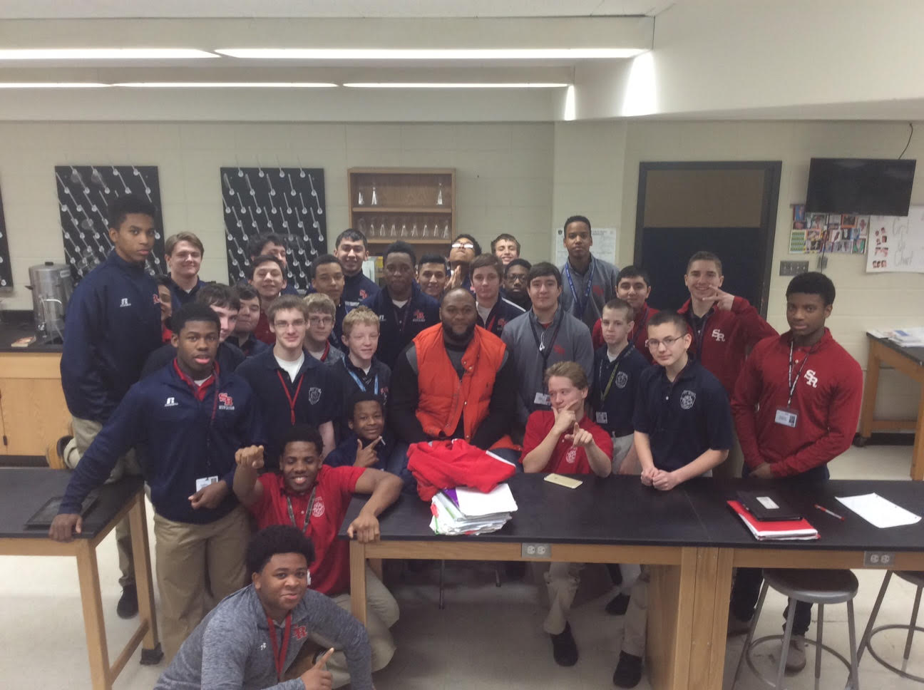 Chicago Bear Bruce Gaston '10 with Mrs. Pangrazio's class on Monday, February 8, 2016