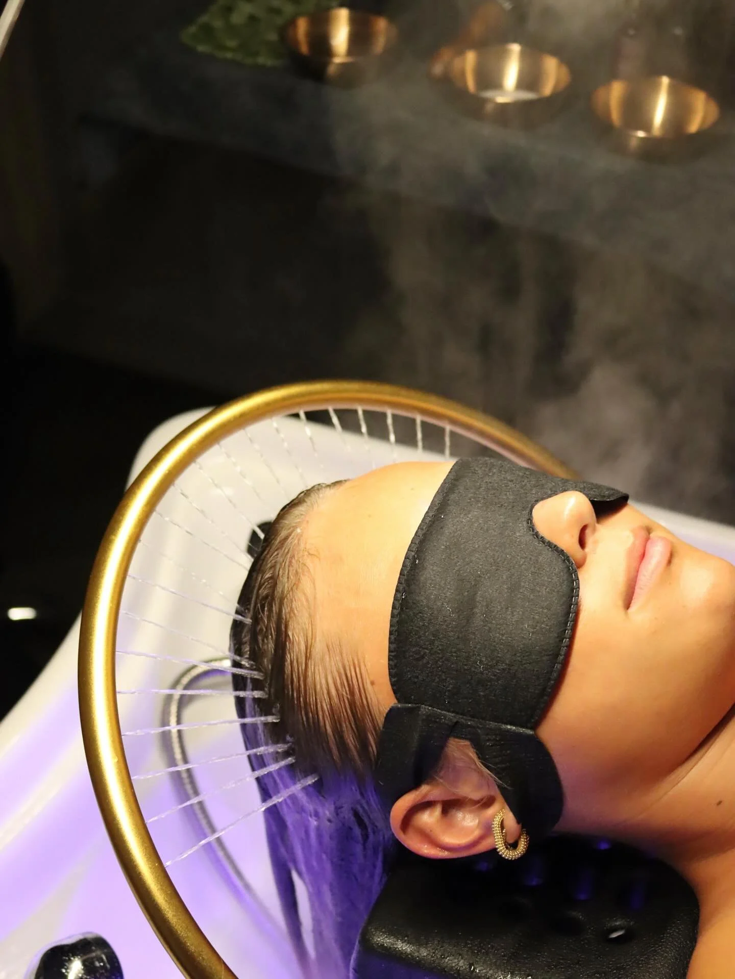 π§π½‍βοΈπ«§πΏπ€
#theuppercutsalonandspa #headspa #relaxationtherapy