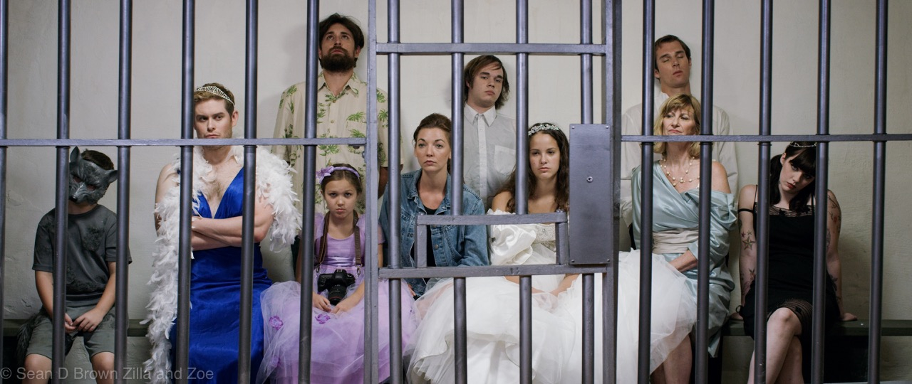 Family Bonding ... in Jail