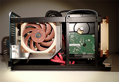 Noctua 120mm fan cools CPU, VRM, DIMMs, and 10GbE.