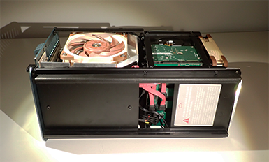 Custom SATA cable lengths provide optimized routing.