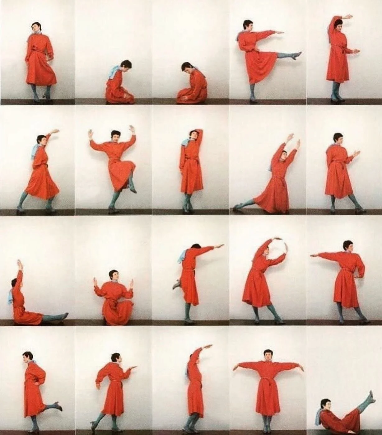 Rise and shine 🌞 Please join me *Live* for an in person spine corrector class this Wednesday at 8am @theworkpilatesla in Virgil Village. Sign up now!

Posted @withregram &bull; @theworkpilatesla new class! wednesday morning 8am with @mollyshoelace 
