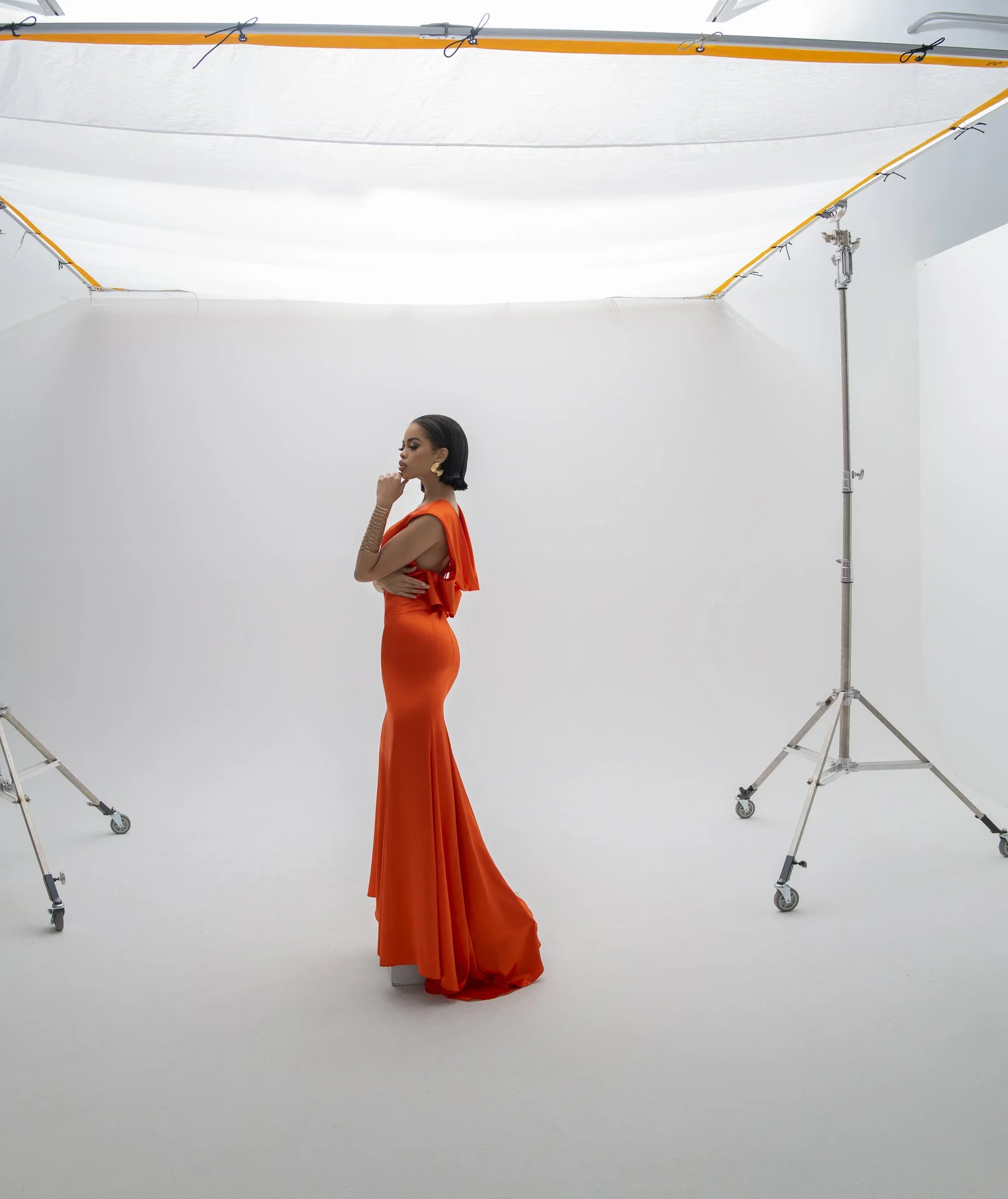 AllenCooley_Grace_InOrange_EditorialShoot_2022-1.jpg