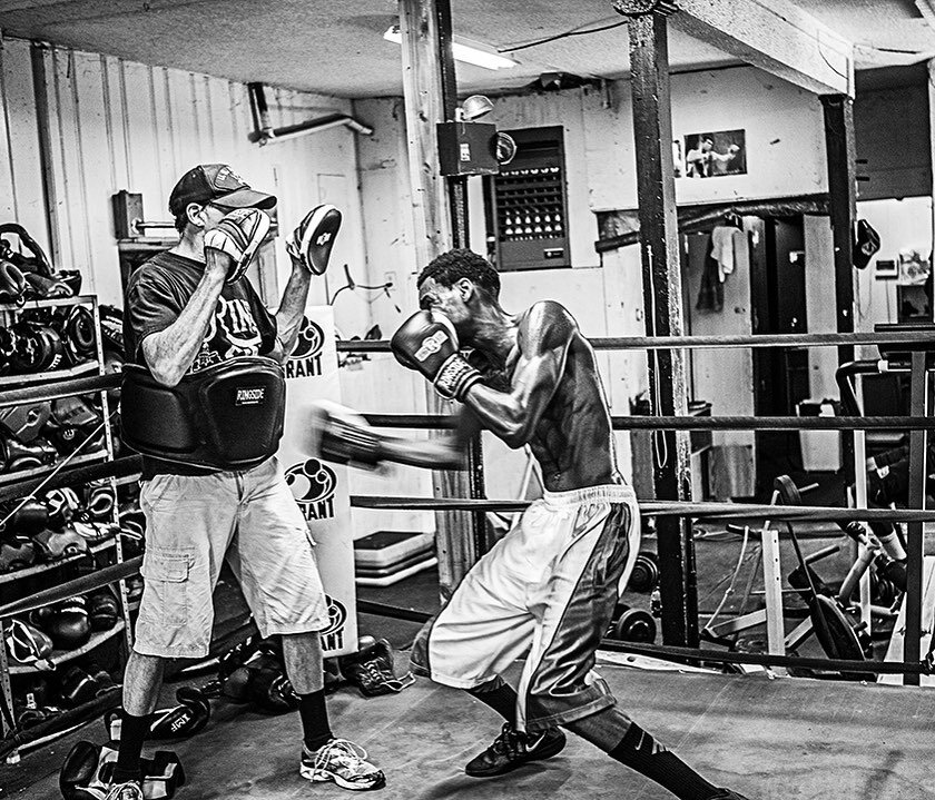 Dayshon 07, training at Ring One Boxing, with Brian Clark. This gym smells like sweat, piss and blood. That&rsquo;s why they make champions.  #legit #ringsideboxing #grantworldwide