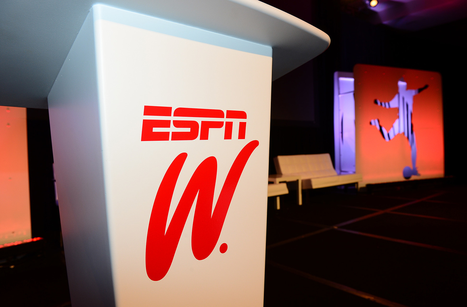 espnw_2013summit_01.jpg