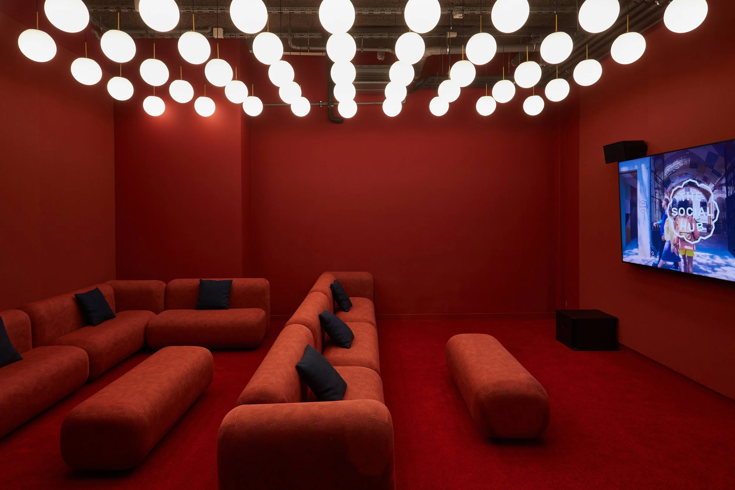 TheSocialHub Toulouse Interior Cinema 2023 001 C6b3fe.jpeg