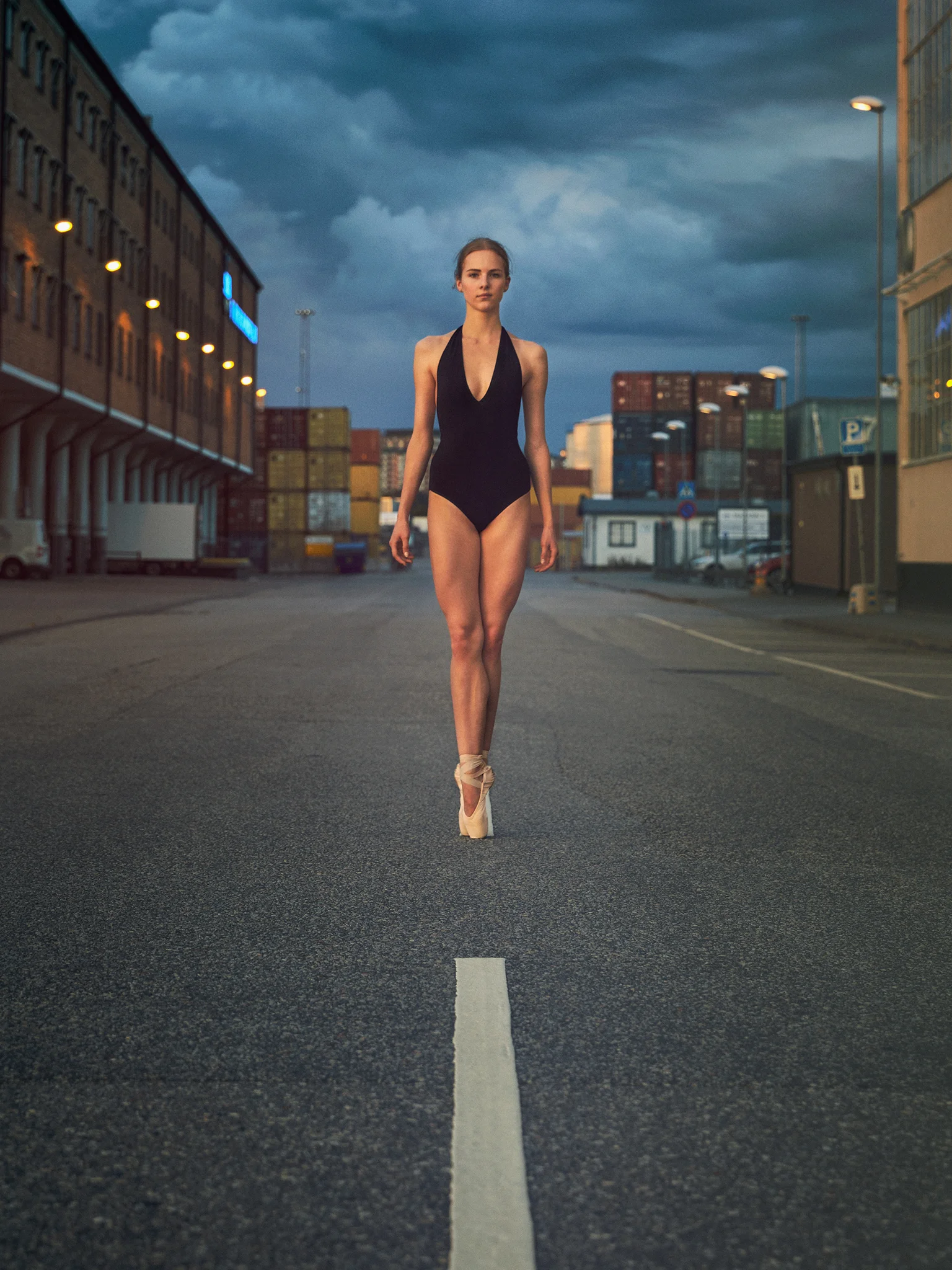Print Gallery for ballerina at Frihamnen Nr. 7