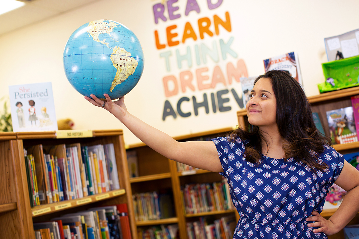 Santa Rosa Elementary School Library, New Mexico