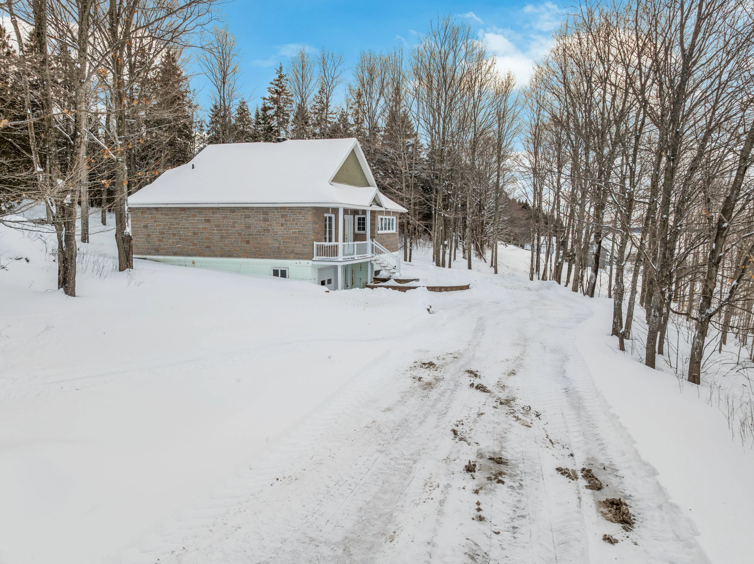 Domaine-30-acres-LaPocatiere-Bois-motoneige-potentiel-acericole-culture-David-Fafard-courtage-agricole (33).jpg