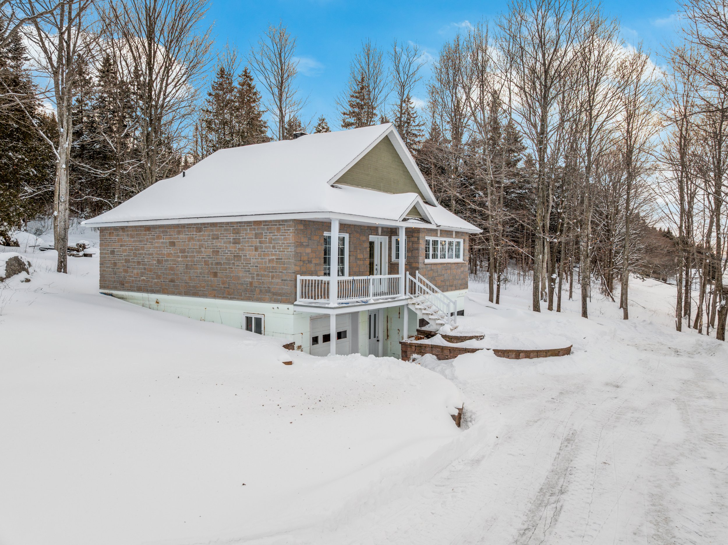 Domaine-30-acres-LaPocatiere-Bois-motoneige-potentiel-acericole-culture-David-Fafard-courtage-agricole (34).jpg