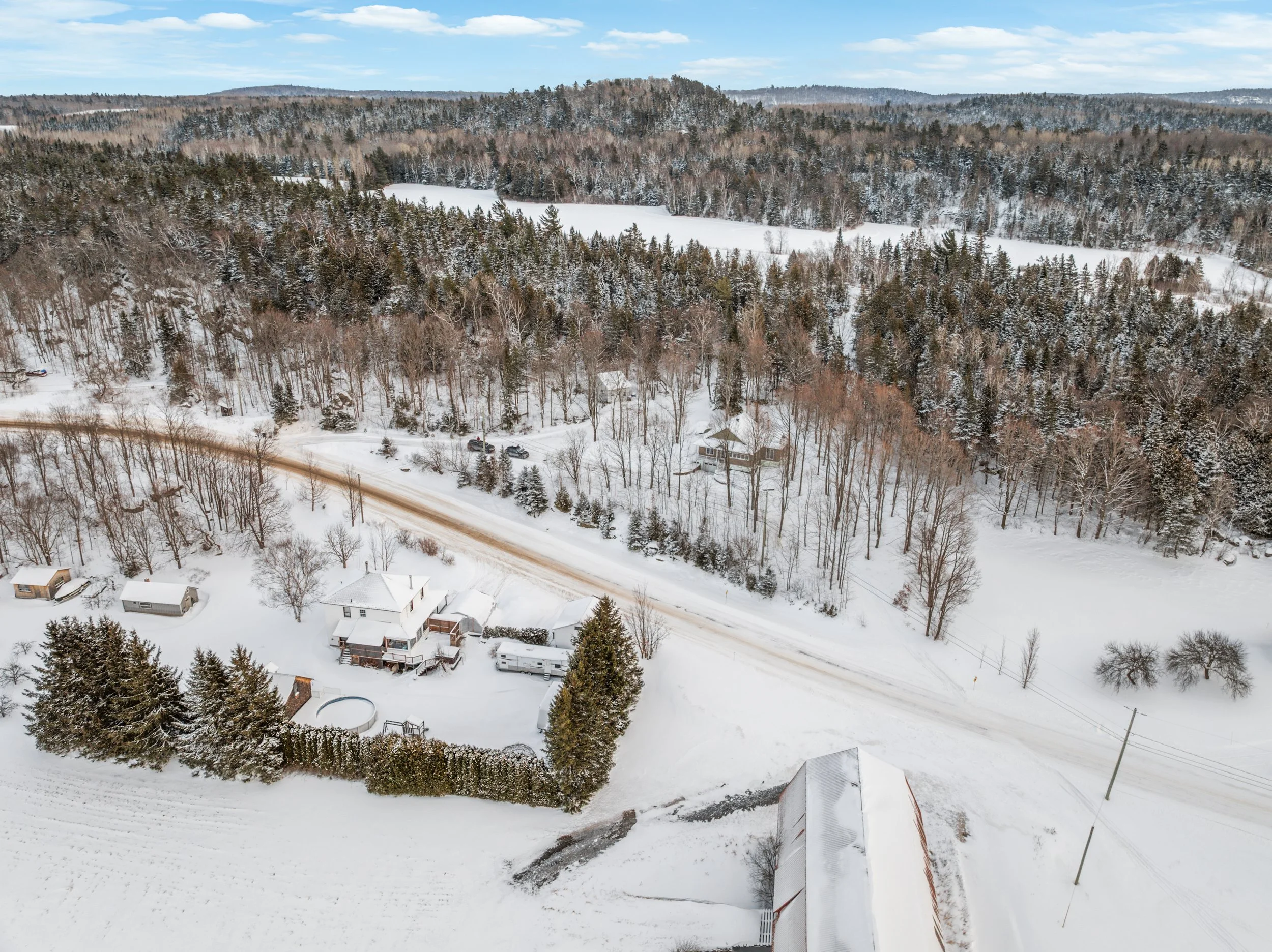 Domaine-30-acres-LaPocatiere-Bois-motoneige-potentiel-acericole-culture-David-Fafard-courtage-agricole (54).jpg