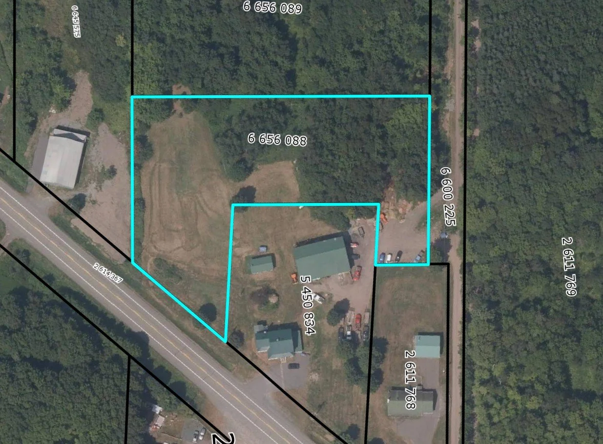 VUE AÉRIENNE AVEC DÉLIMITATION.jpg