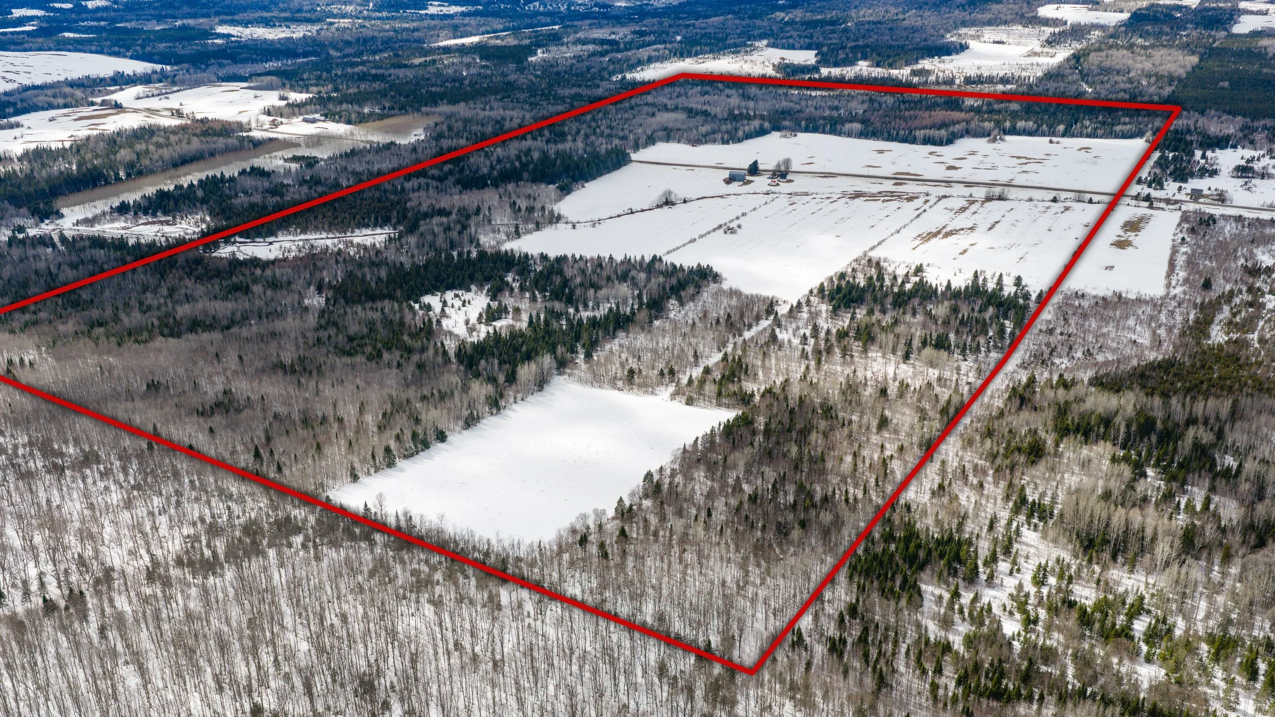 ferme-de-300-acres-a-vendre-au-227-rang-masse-ouest-saint-gabriel-de-rimouski-david-fafard-courtier-agricole (5).jpg