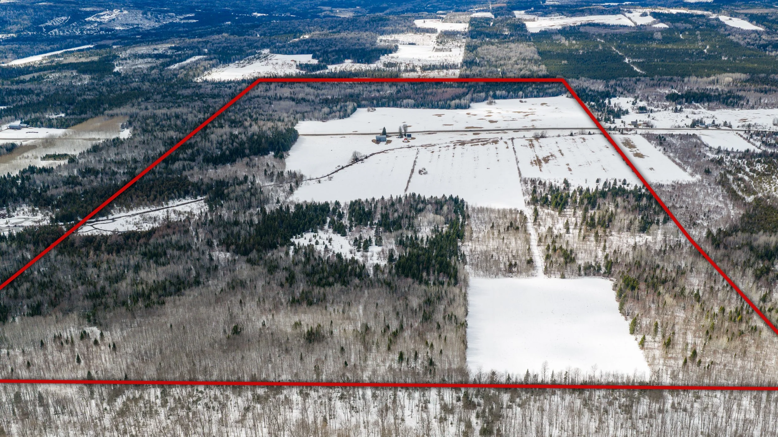 ferme-de-300-acres-a-vendre-au-227-rang-masse-ouest-saint-gabriel-de-rimouski-david-fafard-courtier-agricole (6).jpg