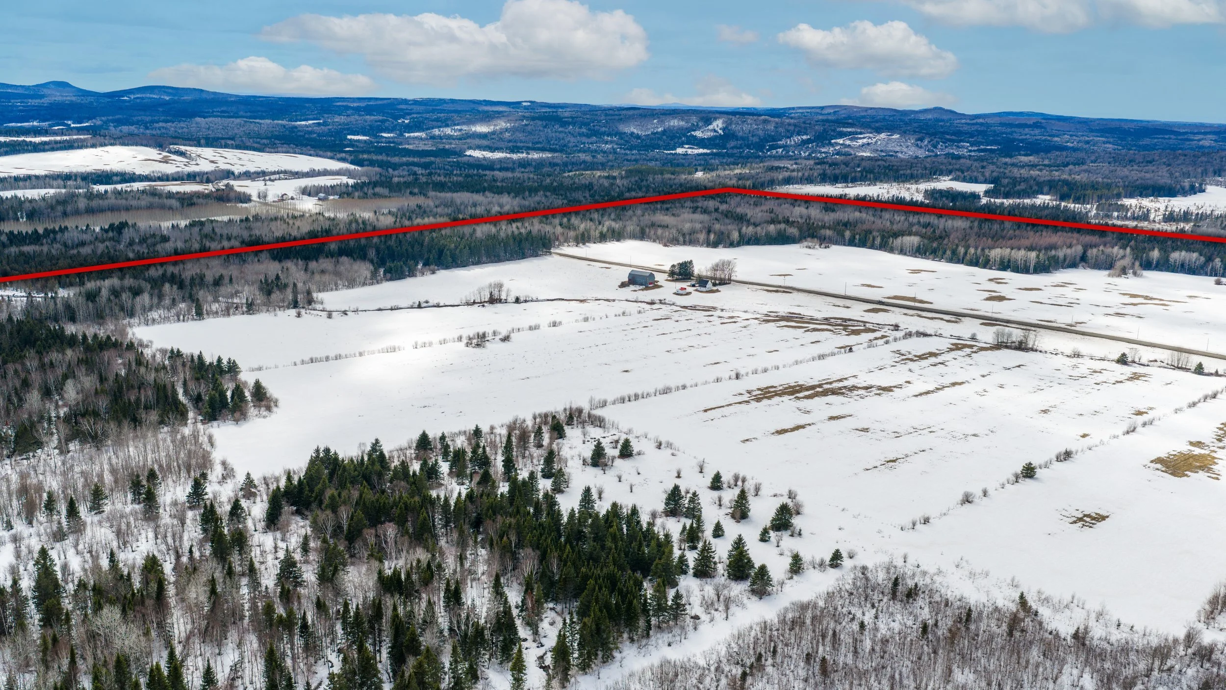 ferme-de-300-acres-a-vendre-au-227-rang-masse-ouest-saint-gabriel-de-rimouski-david-fafard-courtier-agricole (11).jpg