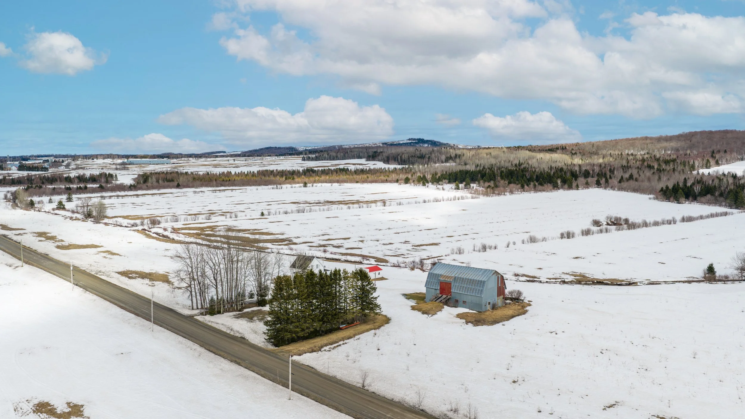 ferme-de-300-acres-a-vendre-au-227-rang-masse-ouest-saint-gabriel-de-rimouski-david-fafard-courtier-agricole (17).jpg