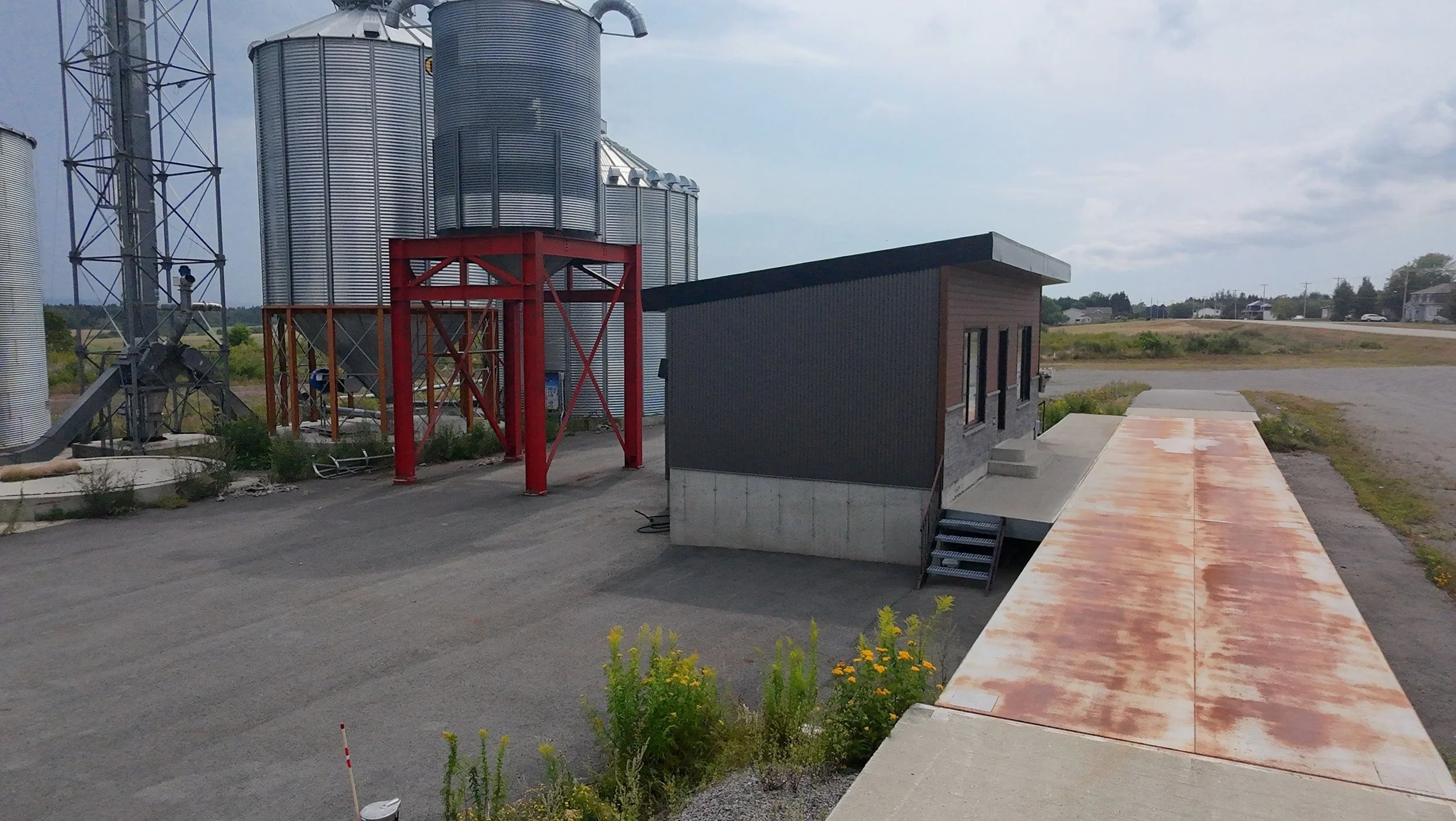 CENTRE DE GRAINS A VENDRE MONTMAGNY DAVID FAFARD COURTIER AGRICOLE15.jpg