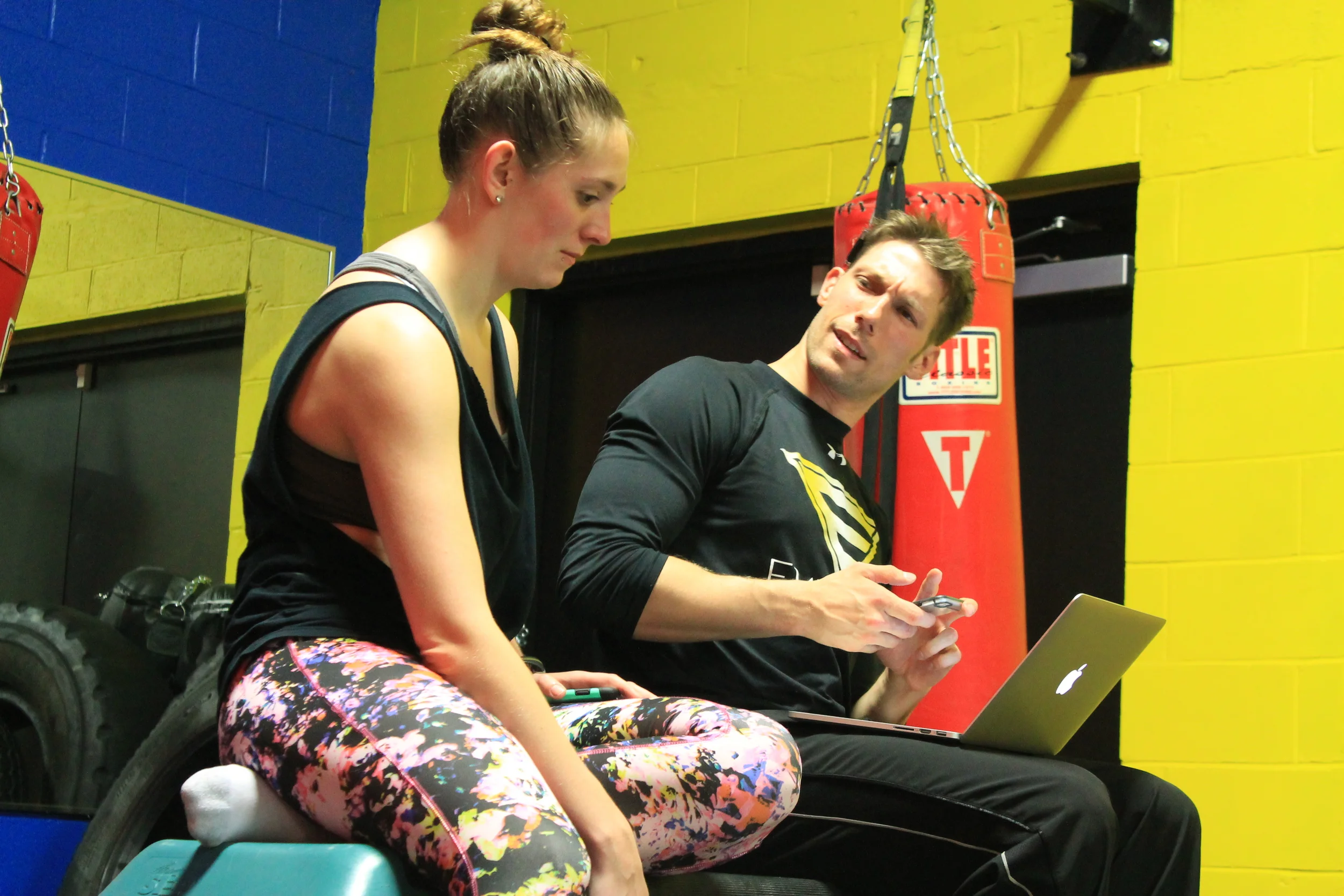 "You ate whattttttt??" hahaha love this picture! Our nutrition expert Justin Marrone giving one of our clients an awesome nutrition consultation. This guy is the best!