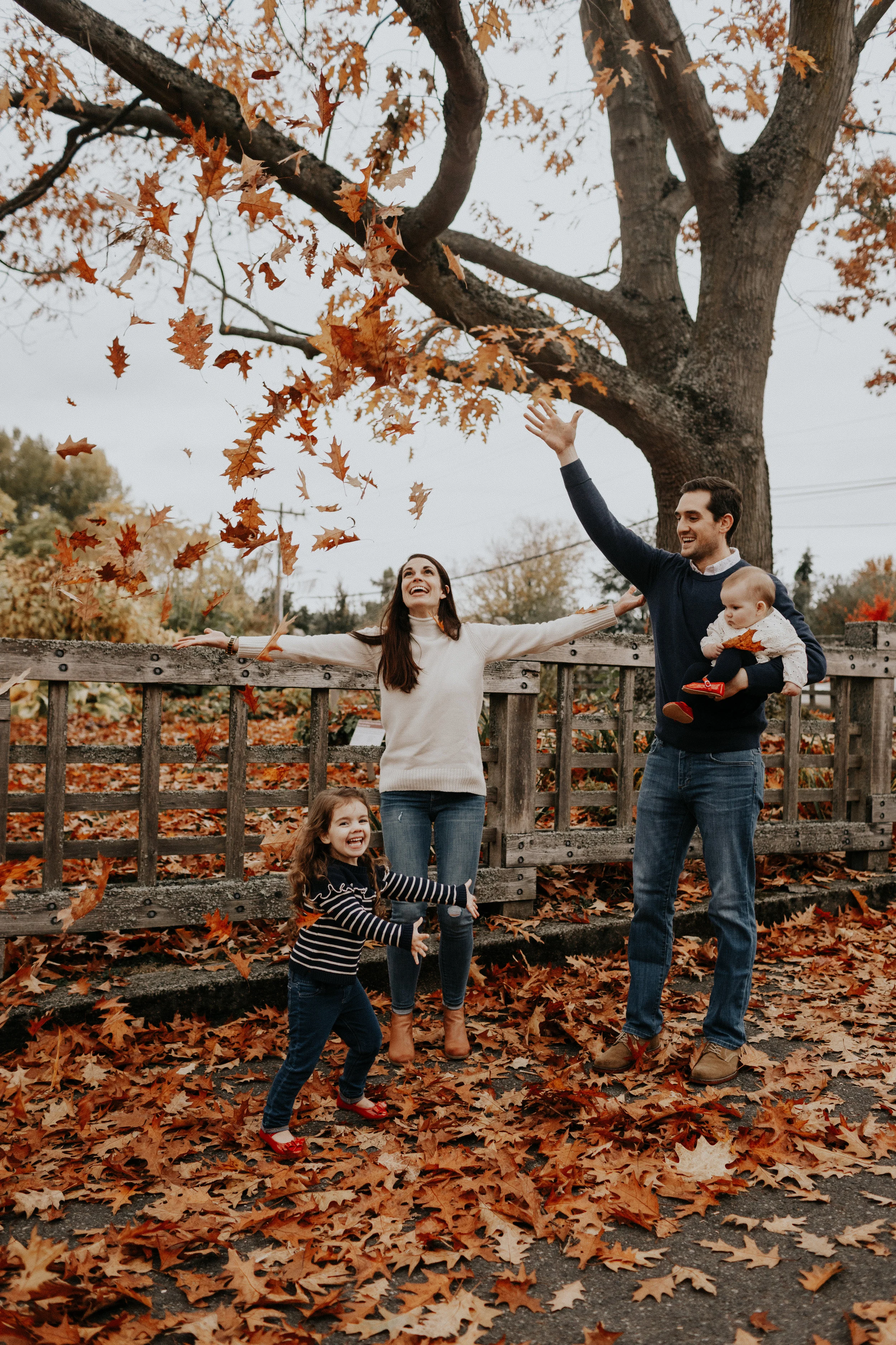ginapaulson_cahillfamily-103.jpg