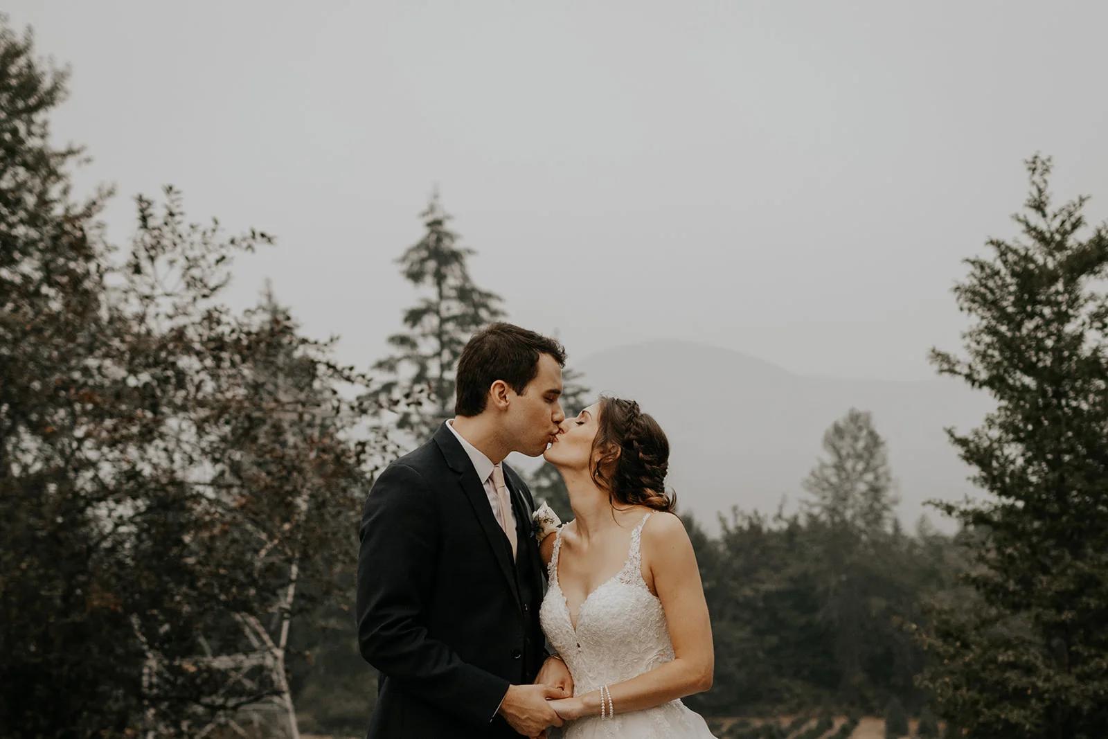 ginapaulson_camiryan_wedding-1093.jpg