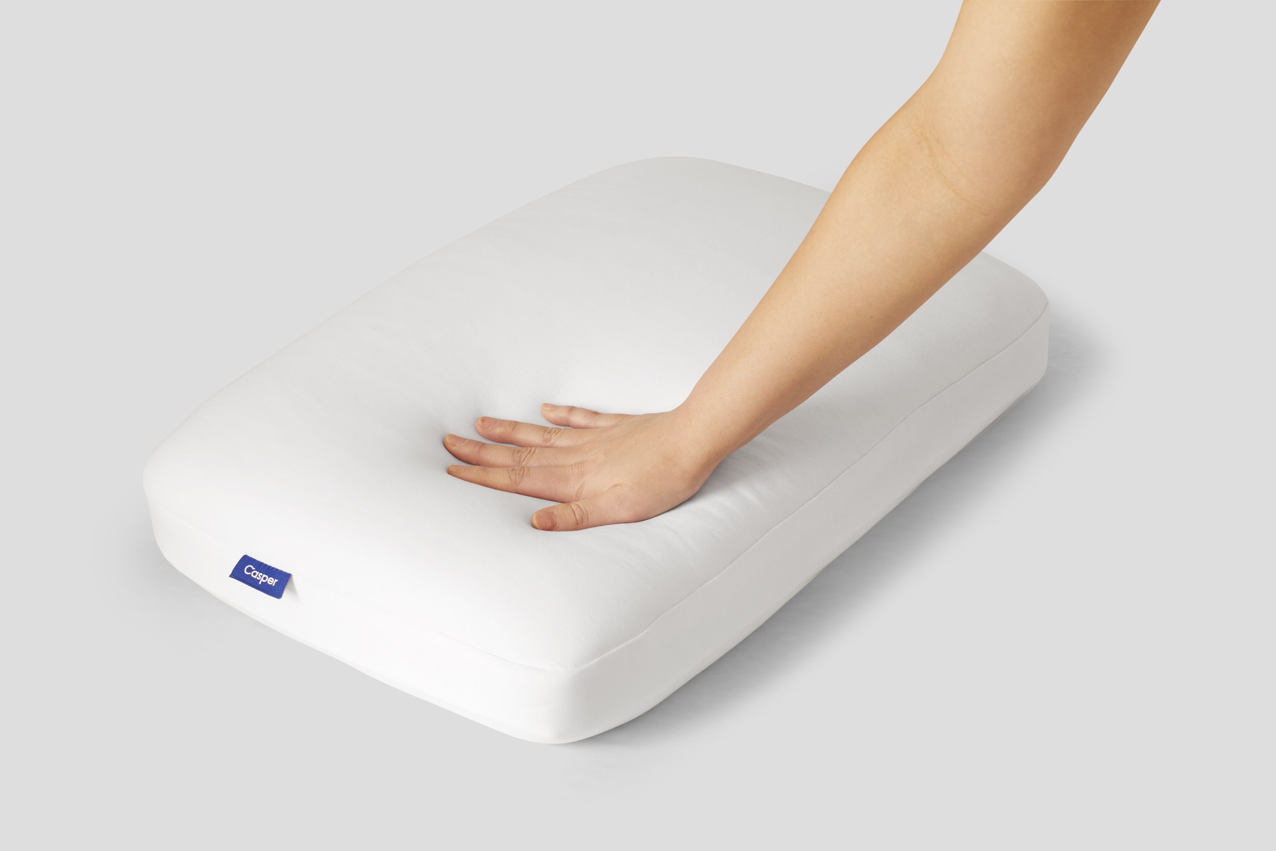 Foam Pillow + Snow Technology_Low loft_Hand Press.jpg