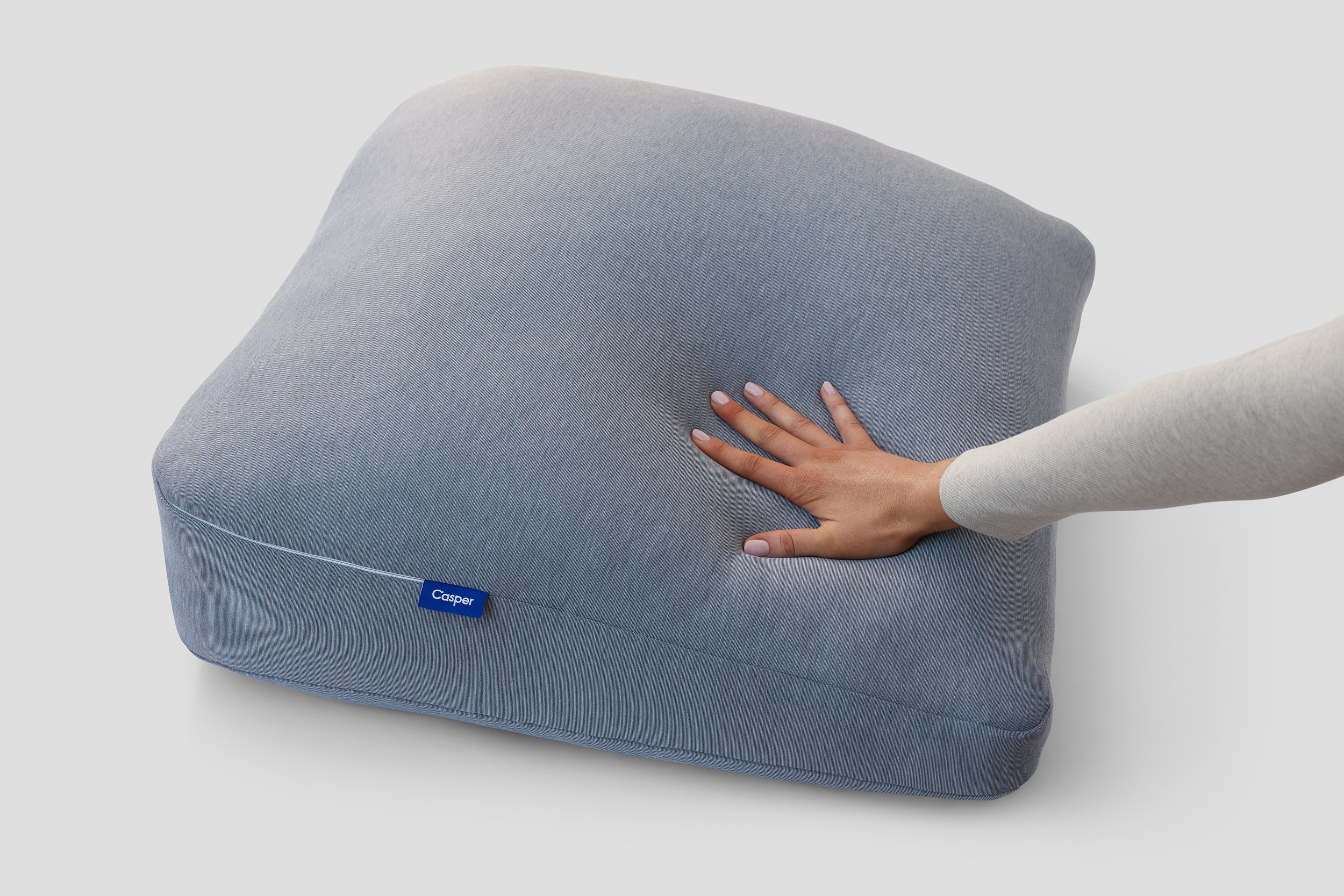 Model_Hand_press_Backrest_Pillow_Core_0024.jpg