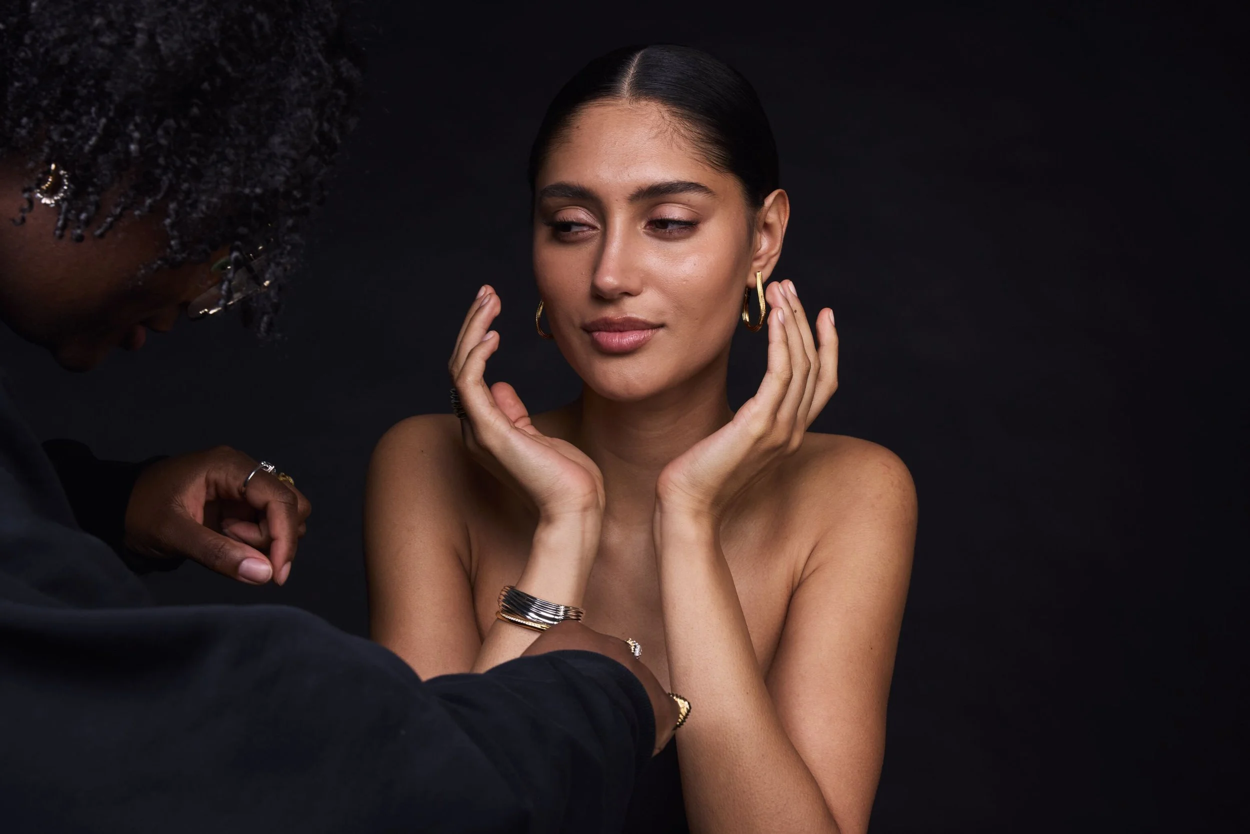 Curve Collection - Lifestyle