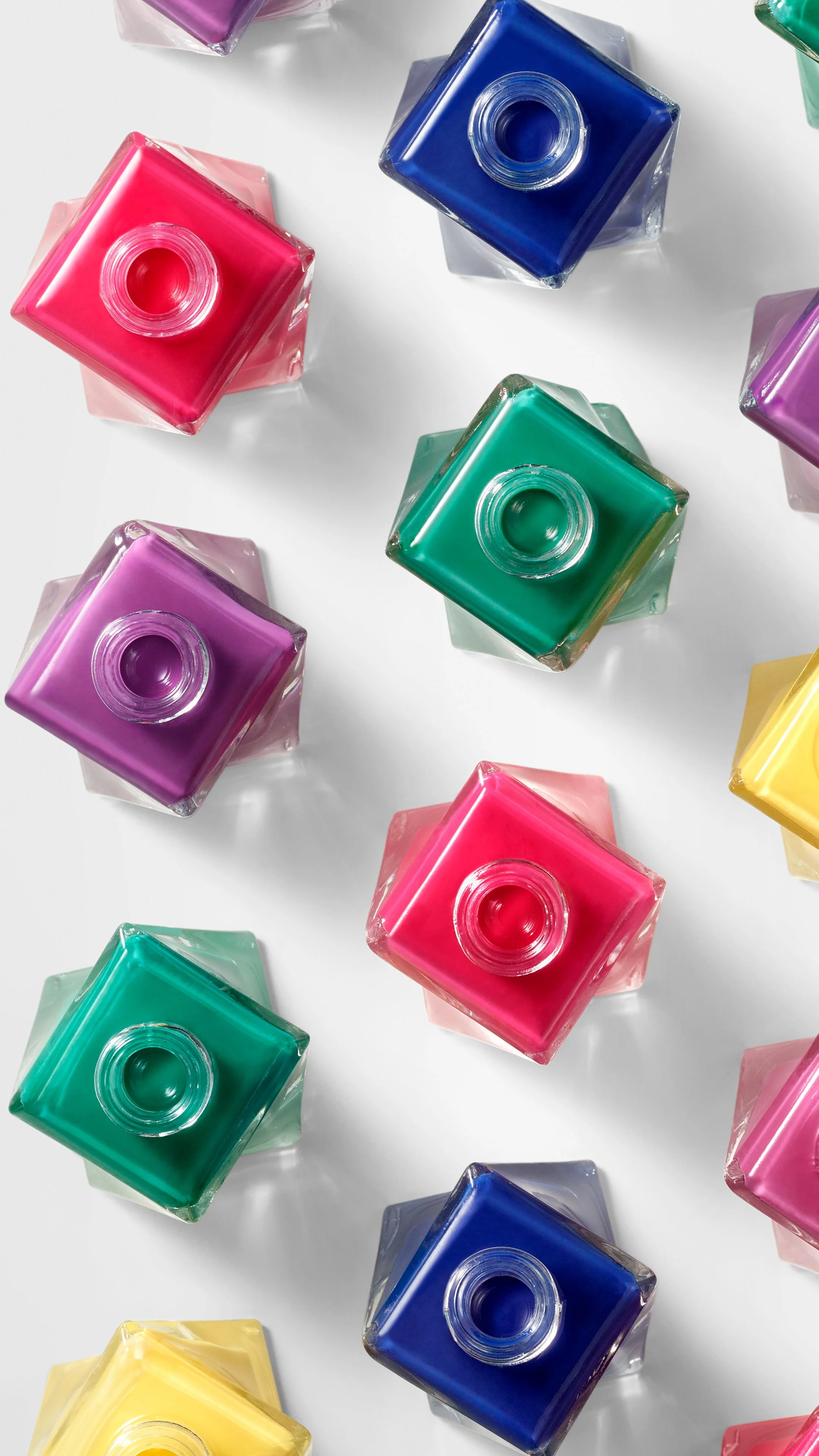 ESSIE_GEL COUTURE Shot 6.jpg