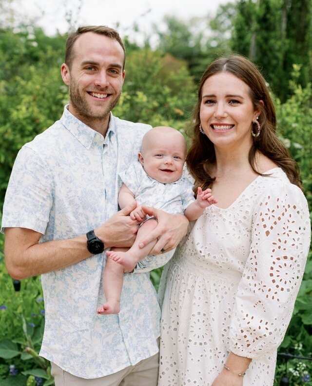 Never have I seen/met a happier baby!! ⁠
.⁠
.⁠
⁠
.⁠
.⁠
.⁠
#familysessions #familyportraits #austinfamilyphotographer #familyphotographer #familyphotos #childrensportraits #kidsphotography #austinkidsphotographer #austinphotographer #melissaglynnphoto