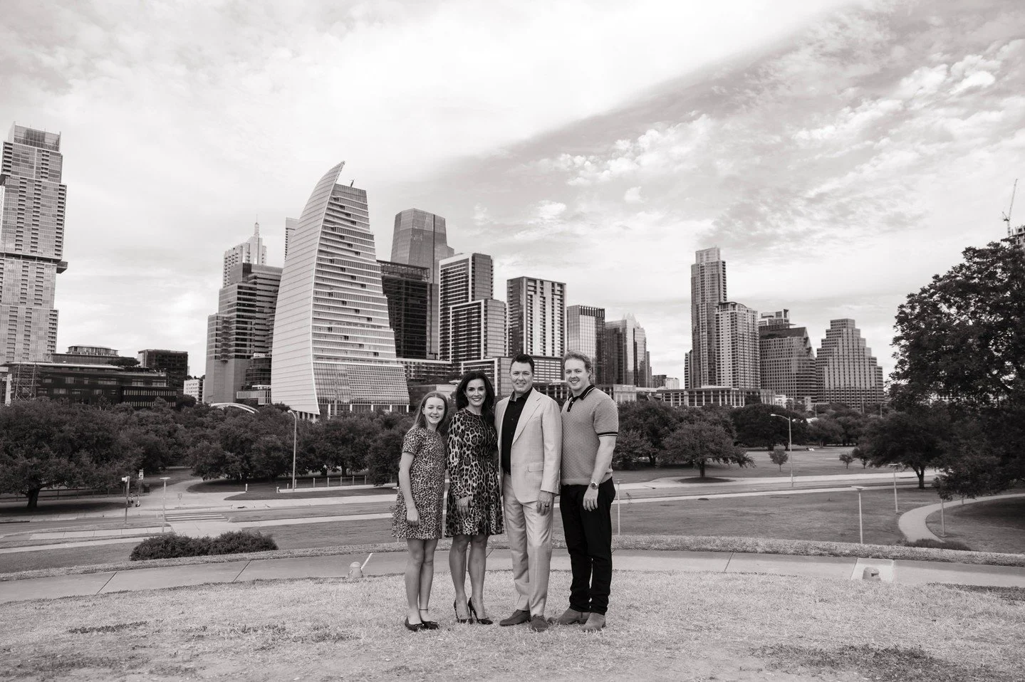 This city skyline never gets old... but these babies sure do!! I love watching my families grow up!!⁠
.⁠
.⁠
.⁠
.⁠
.⁠
#family #familyportraits #austin #austinfamilyphotographer #austinminisessions #charlotteminisessions #melissaglynnphotography #austi