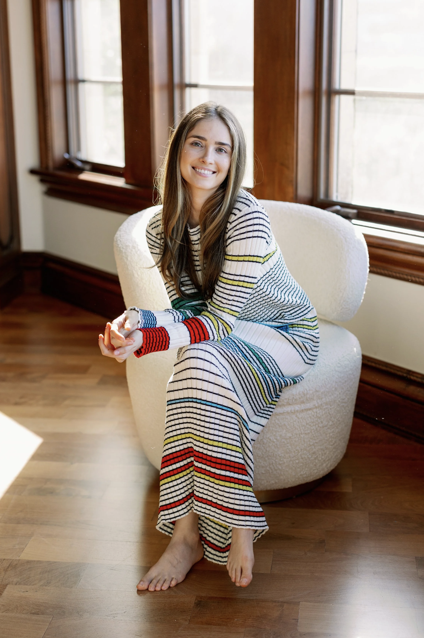 LIFESTYLE HEADSHOTS: SOPHIA